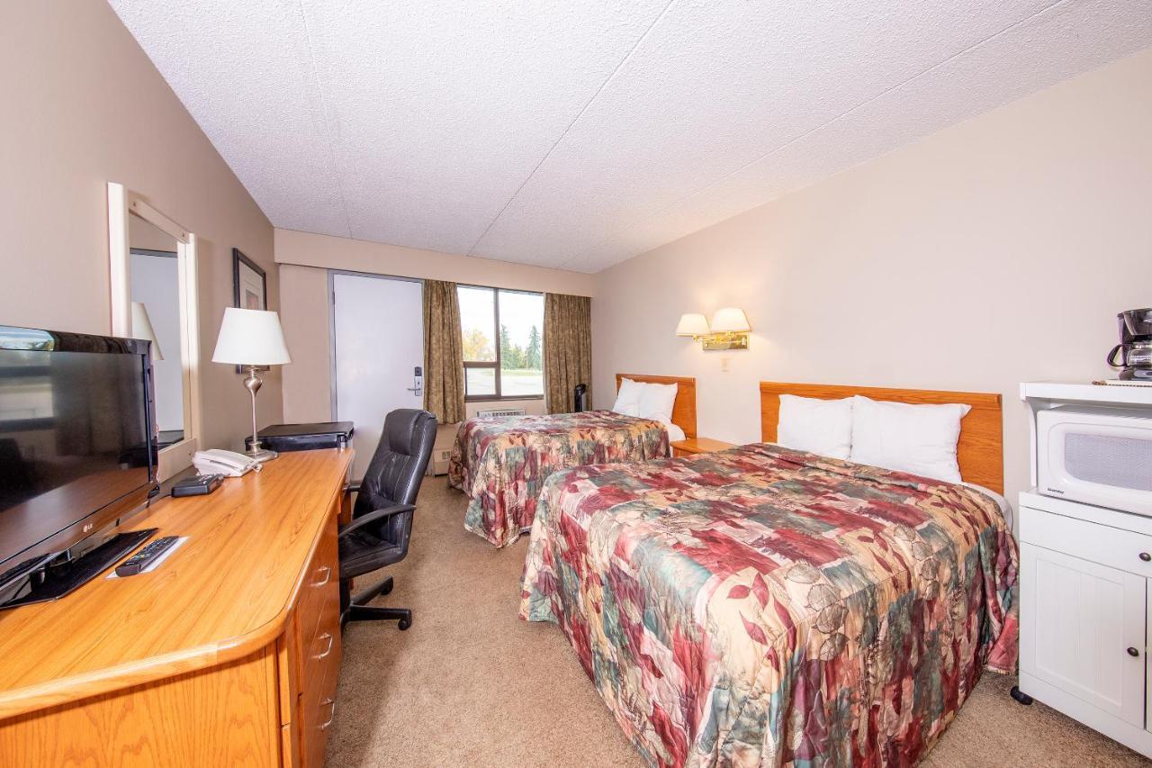 Dunvegan Inn & Suites Fairview Exterior foto